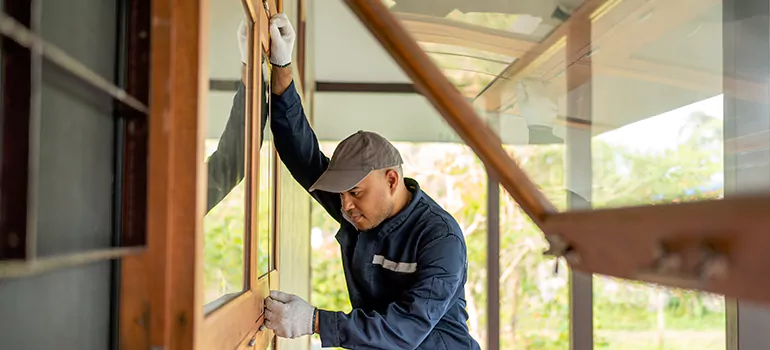 Energy-efficient Window Insulation in Lefroy, ON