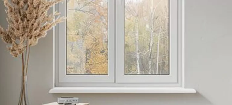Vinyl Window Stool in Cookstown, ON